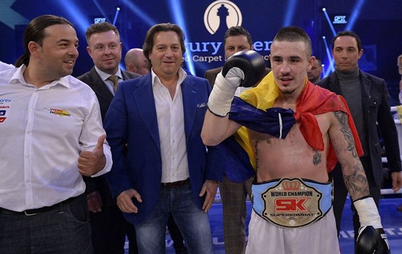 Meciul în urma căruia Amansio Paraschiv a devenit campion mondial Superkombat New Heroes! VIDEO& FOTO