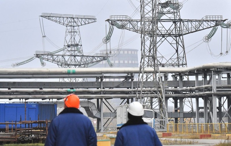 Explozii puternice în apropierea centralei nucleare din Zaporojie, anunță AIEA