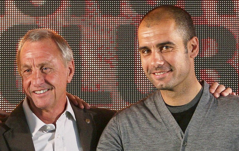 Guardiola recunoaște: ”Nu știam nimic despre fotbal înainte de a-l cunoaște pe Cruyff”