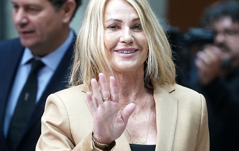 Nadia Comăneci a împlinit 64 de ani și a cântat „Trandafir de la Moldova” pe Instagram