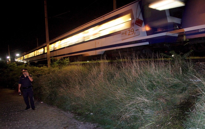 Un tren a deraiat în Austria. O persoană a murit și câteva zeci au fost rănite
