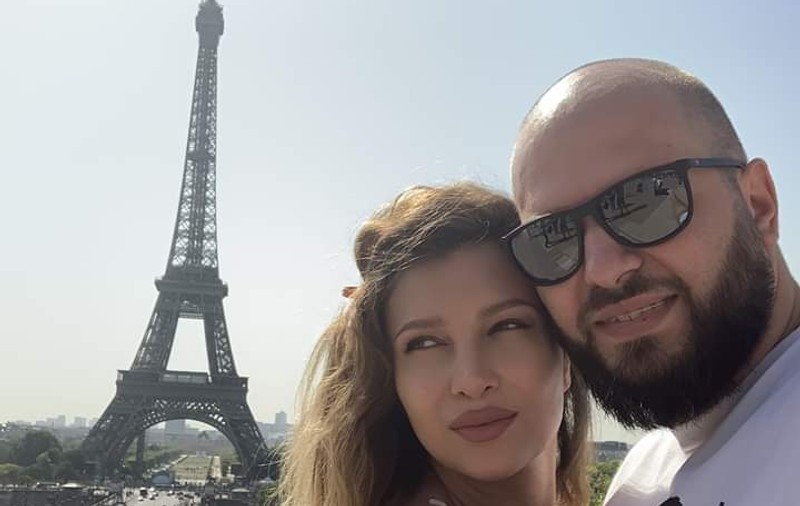 Lora, mai provocatoare ca niciodată în vacanța petrecută la Paris