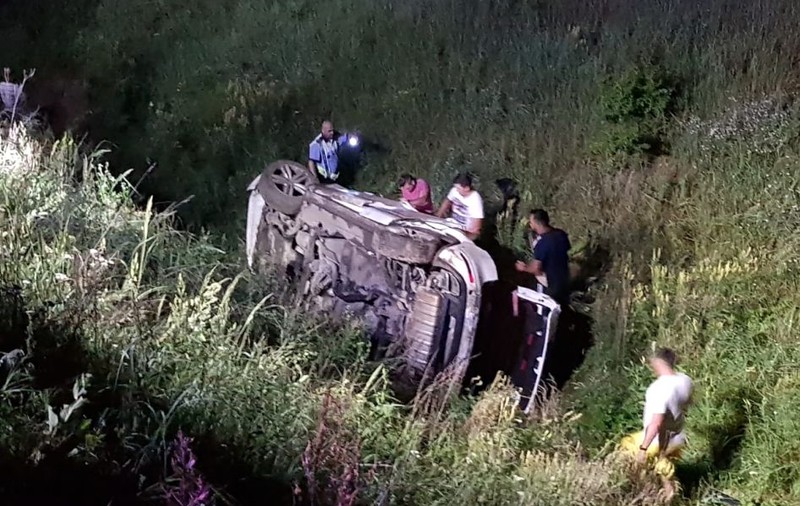 Un tânăr a murit după ce s-a răsturnat cu mașina într-un canal de irigații, în Constanța