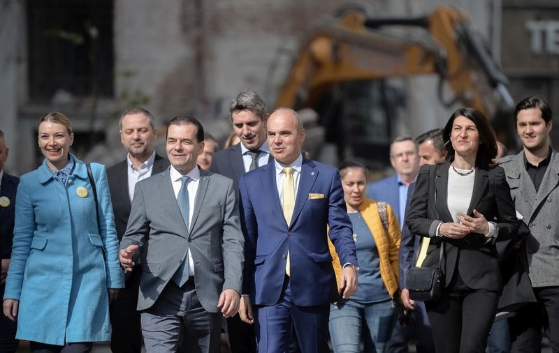 S-au încheiat negocierile pentru formarea Guvernului. Pro România nu votează Cabinetul Orban. Joi aflăm cine sunt miniştrii propuşi de PNL