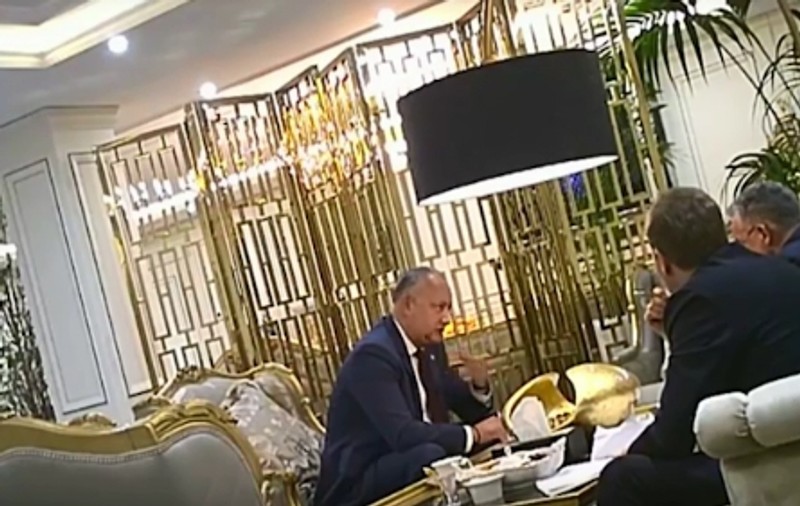 VIDEO | Înregistrarea în care Dodon îi vorbește lui Plahotniuc de banii primiți de la ruși