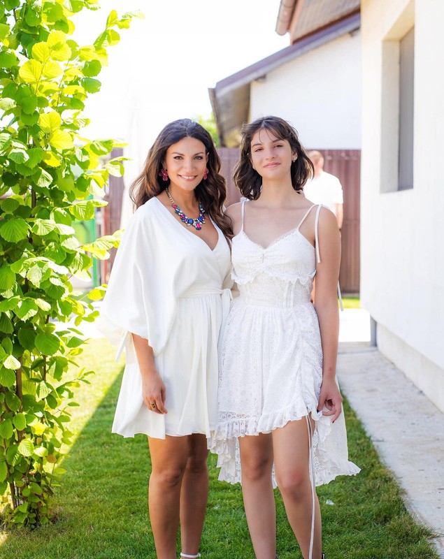 Ioana Ginghină a recunoscut fără rețineri: „Când mă despărțeam, făceam urme pe mașină, era o dramă, o poveste”