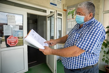 Primarul Ion Dumitrache a cerut bani de pompe de la CJ Argeş