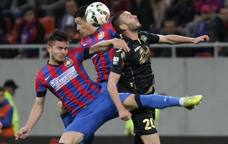 Un fotbalist de la ASA i-a impresionat pe francezi. Se transferă la St. Etienne?