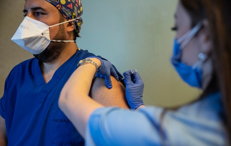 Adriana Nedelea LA FIX | Când vom găsi din nou vaccinul antigripal pe piață? Estimările Colegiului Farmaciștilor