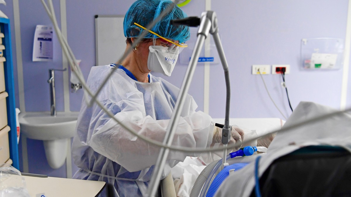 Coronavirus în România, 27 septembrie (foto EPA)