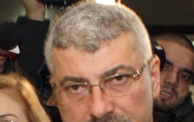 Silviu Prigoană, la uşa Adrianei Bahmuţeanu: "Te iubesc ca un nebun, vino acasă!"