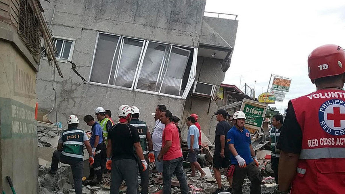 Cutremur de 6,8 grade în Filipine (foto EPA)