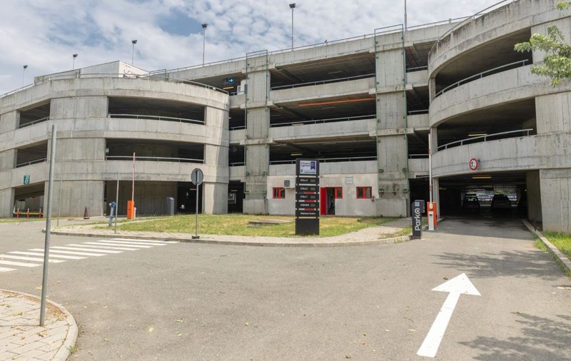 1746 de noi locuri de parcare în București. Tarife și reguli la Arena Națională și Park&amp;Ride Pantelimon