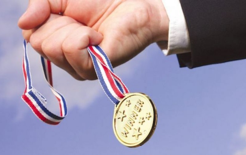 Le-am luat aurul rușilor! Elevii români au ras zece medalii la Olimpiada Internaţională Tuymaada 