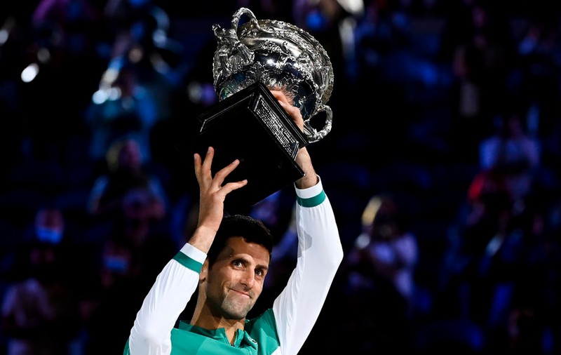 Novak Djokovic a câștigat Australian Open 2021. Sportivul sârb are în palmares 18 titluri de Mare Șlem