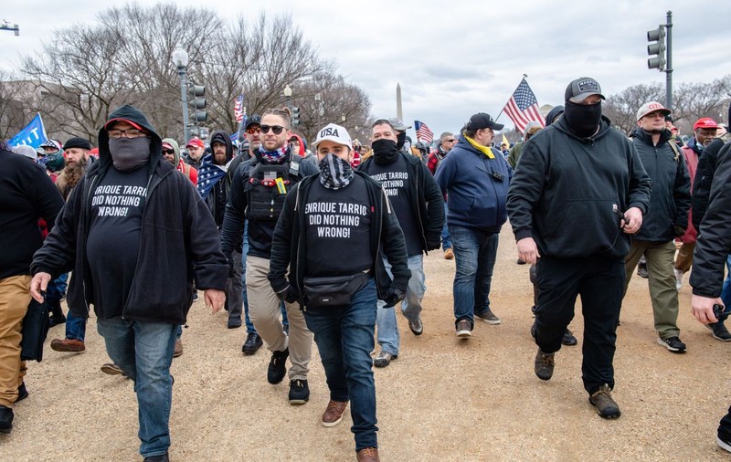 Apelurile la violenţă ale extremiștilor pro-Trump se intensifică înainte de ziua învestirii lui Biden