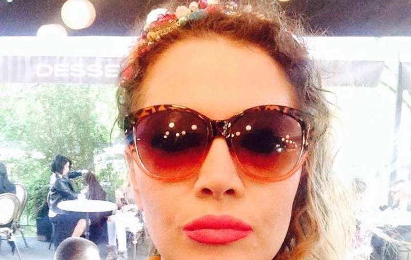 OANA LIS, POZĂ CU BURTICA DE GRAVIDĂ PE FACEBOOK. Fanii O TAXEAZĂ: "Nu Viorel Lis este tatăl"