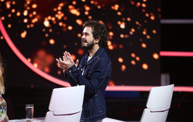 Costel Bojog, primele declarații după ce i-a luat locul lui Mihai Bendeac la „iUmor”: „Am primit cu bucurie propunerea de a lucra cu Delia şi Cheloo”