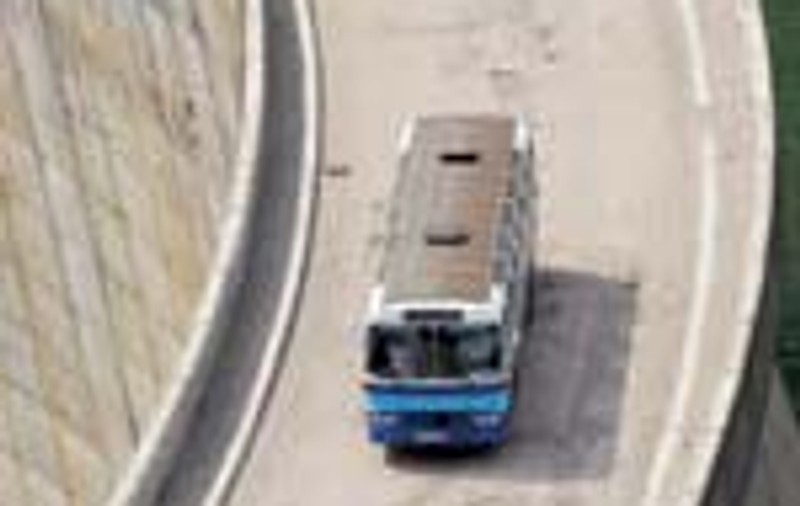 Transfagarasanul, plin de gropi si bolovani