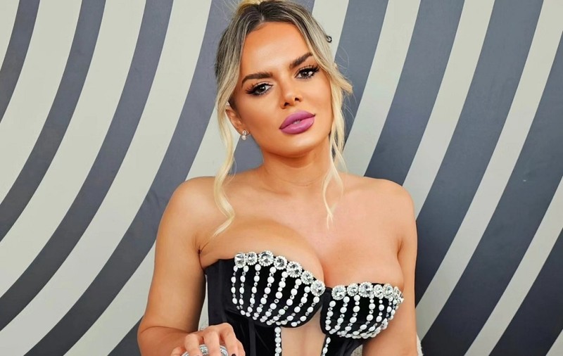 Simona Hapciuc e dispusă să se căsătorească cu fostul iubit, care e bărbat însurat: „Nu cred în monogamie. El a fost iubirea vieții mele”