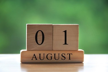 Tradiții și obiceiuri în luna august