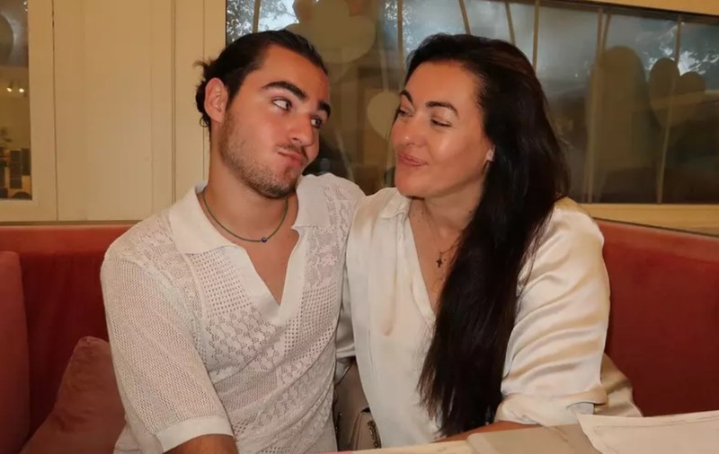 Ce s-a întâmplat când Ștefan Bănică jr și Camelia Constantinescu s-au despărțit. Băiatul Radu i-a dat de gol: „M-au trimis din țară vreo cinci luni”