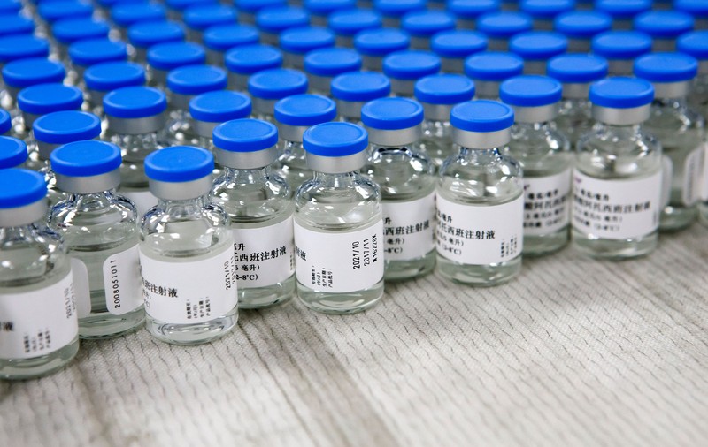 Măsuri economice în Starea de urgenţă: Achiziţiile de echipamente se vor face fără licitaţie. Documentele care expiră îşi păstrează valabilitatea