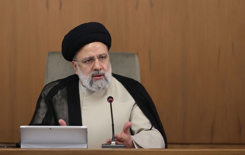 „Această crimă lașă nu va rămâne fără răspuns”, amenință Iranul după atacul asupra consulatului său din Damasc. Israelul, vizat