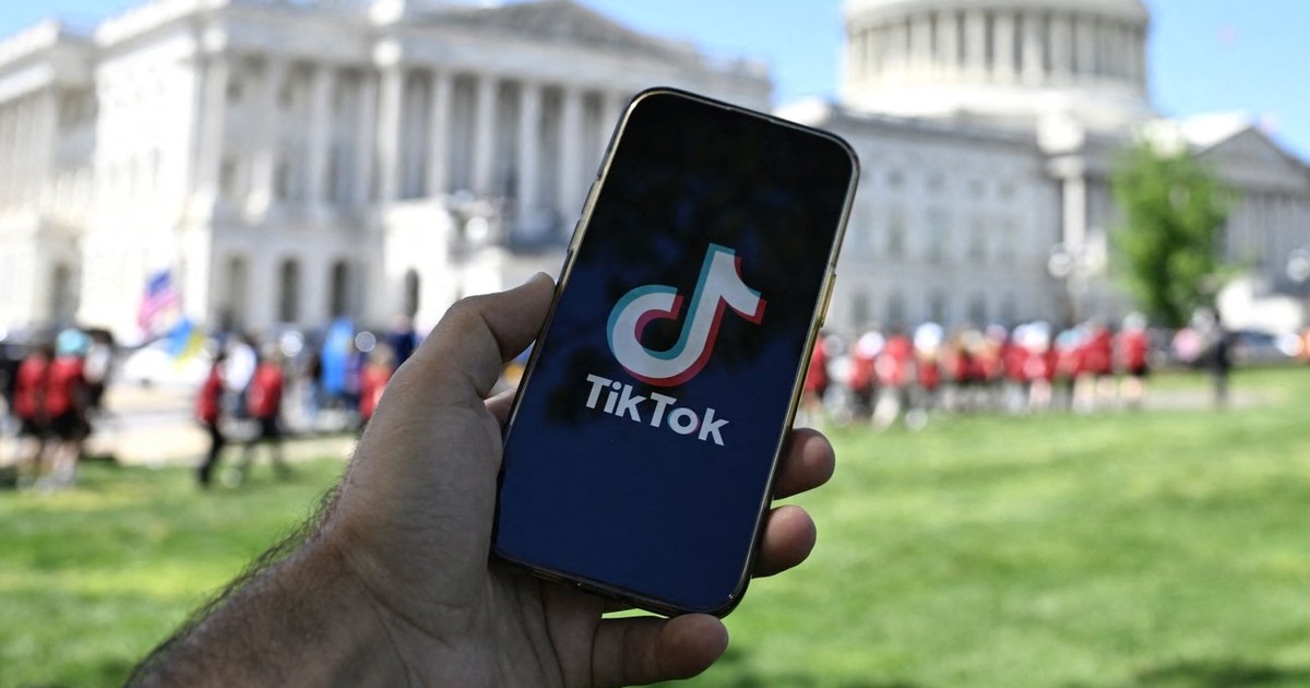 TikTok afectează creierul de cinci ori mai mult decât alcoolul, arată un studiu
