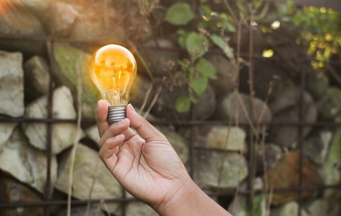 Care este principala sursă de energie în România, luni. Acoperă 49% din consum, iar hidro a trecut pe locul 2