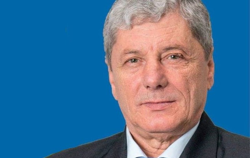Cum se apără primarul PNL din Moieciu, după ce a fost acuzat că a vrut să violeze o membră Pro România a Biroului Electoral