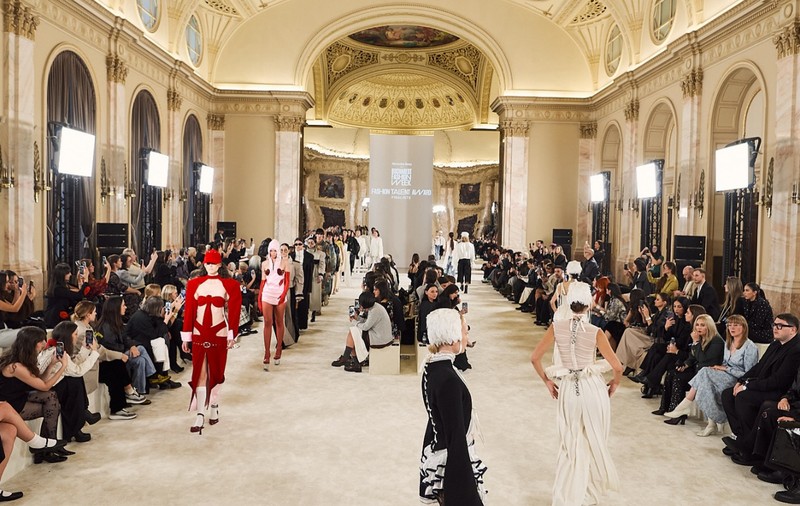 A doua ediție Mercedes-Benz Bucharest Fashion Week. Cine sunt vedetele internaționale care vor participa la evenimentul de modă