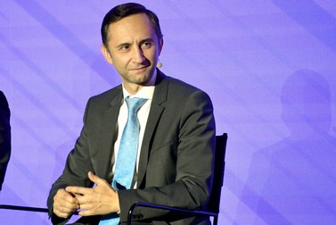 Alin Nica, presedintele Consiliului pentru Dezvoltare Regionala Vest, participa la evenimentul „25 de ani de dezvoltare regionala in Romania”, organizat de Asociatia Agentiilor pentru Dezvoltare Regională din Romania – ROREG, alaturi de Agentia pentru Dezvoltare Regionala Vest, in Timisoara, marti, 5 decembrie 2023. VALENTINA SAROSI / MEDIAFAX FOTO
