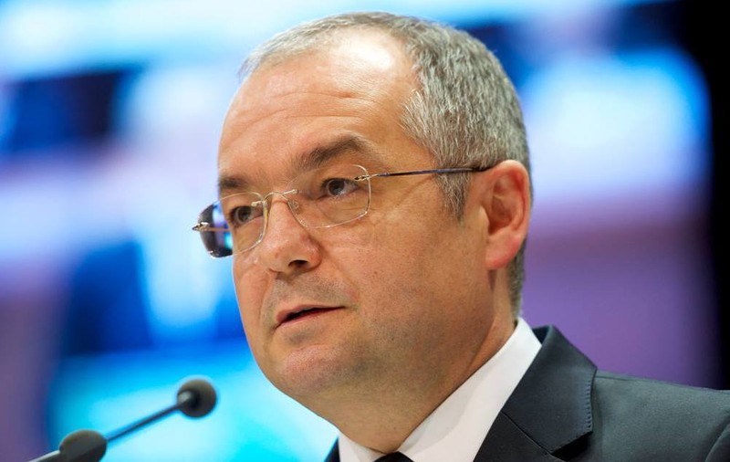 Emil Boc a fost audiat în dosarul Poșta Română. Primarul Clujului a dat explicații procurorilor DNA