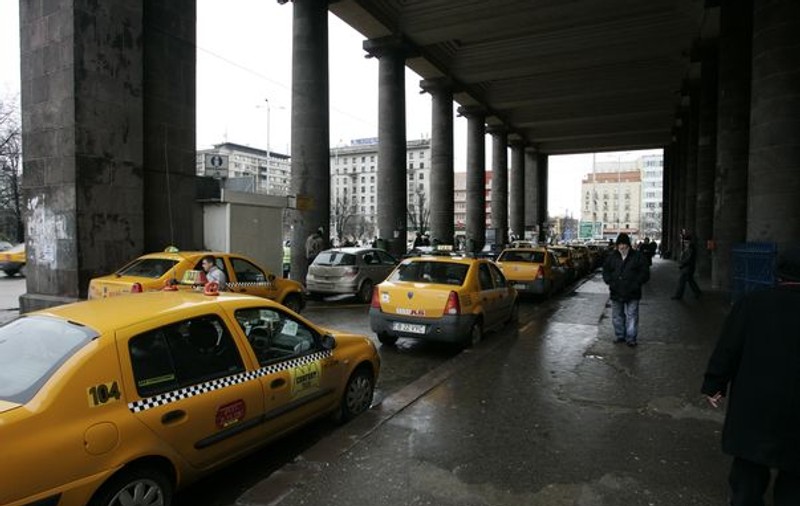 Gara de Nord din Capitală va avea staţie oficială de taxi