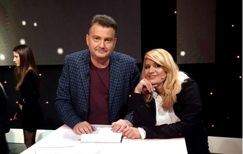 Ce se întâmplă între Nicola și fostul soț, la 15 ani de la divorț. „Până la urmă, să lăsăm lucrurile să se așeze”