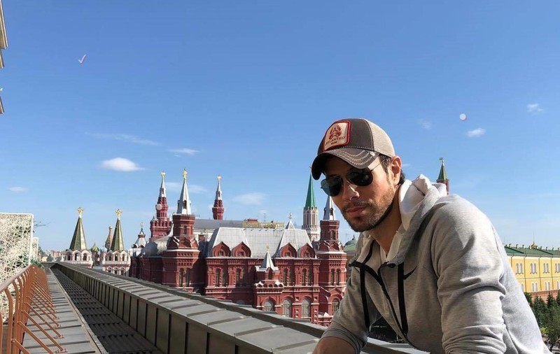 Sora lui Enrique Iglesias este însărcinată. Se mărește familia