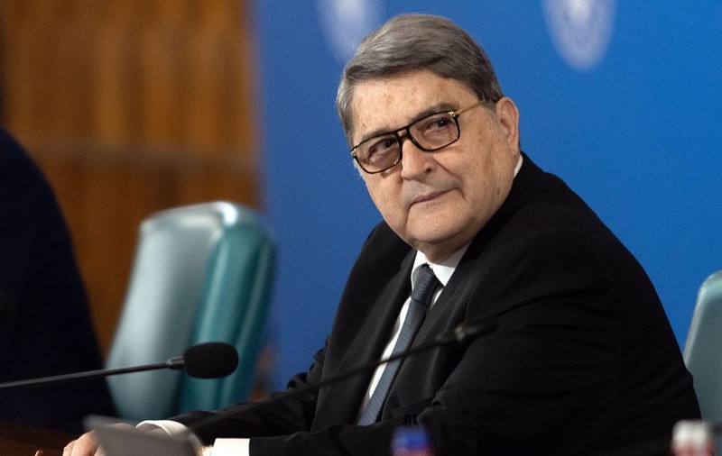 Cum a reacționat Emil Hurezeanu, întrebat despre demiterea sa de la Ministerul de Externe