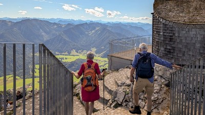 oameni-in-varsta-pensionari-europa