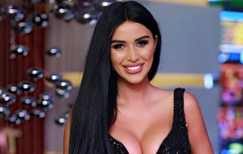 Cum și-a fotografiat Daniela Crudu cei doi copii mici. Imaginea a ajuns pe internet