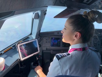 Andreea Lițescu este de 18 ani în industria aeronautică