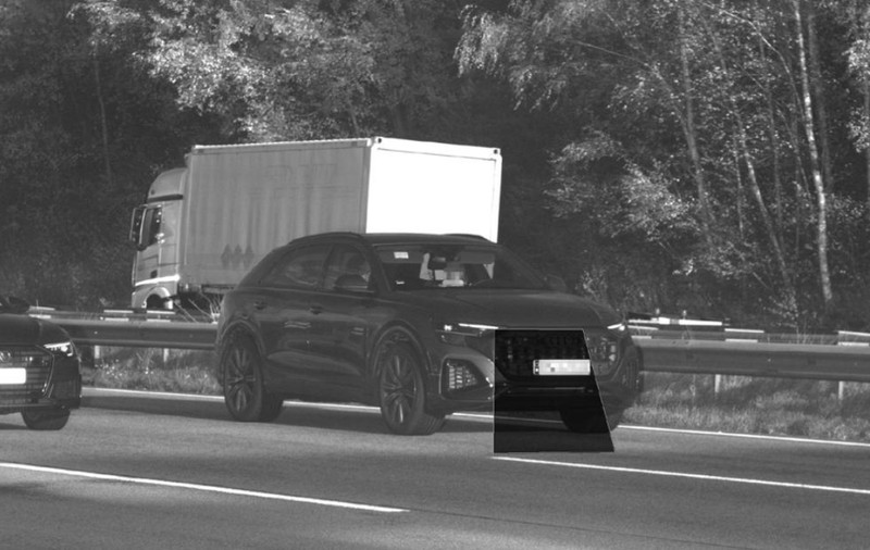 Un șofer cu Audi care a depășit limita de viteză cu doar 8 km/h a fost surprins de amenda primită, din cauza unei greșeli, în Germania