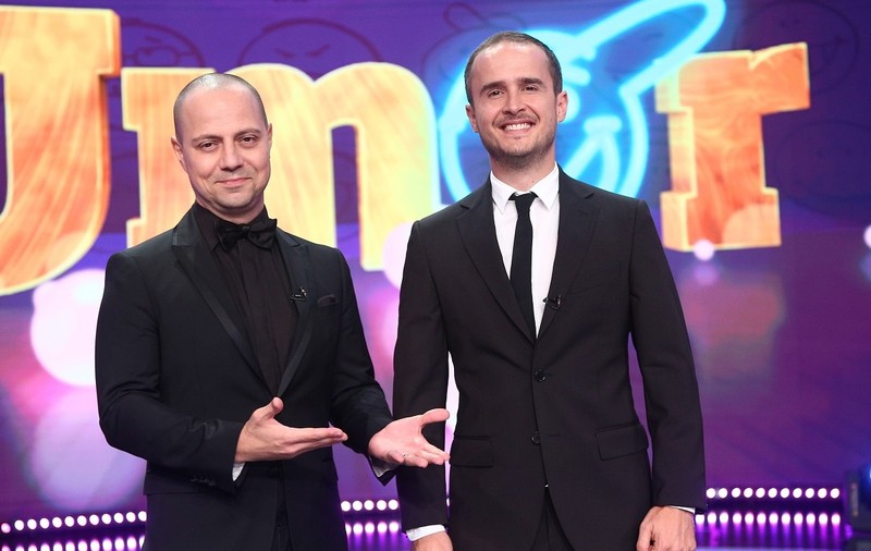 Final de sezon cu surprize la iUmor. Șerban Copoț și Dan Badea, puși într-o situație delicată. „Se aruncă săgeți în direcția noastră”