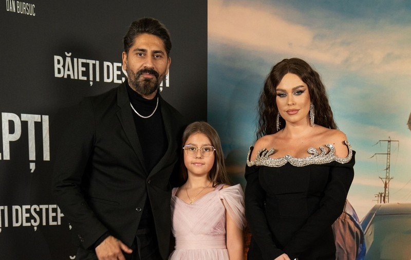 Connect-R, apariție rară alături de Misha și fiica lor. Maya are 9 ani și joacă într-un film de la cinema: „Suntem emoționați”