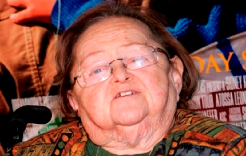 A murit actriţa Zelda Rubinstein