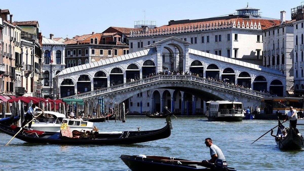O turistă a plătit 72 de euro la o cafenea din Piața San Marco, Veneția. Sursă foto: Profimedia.
