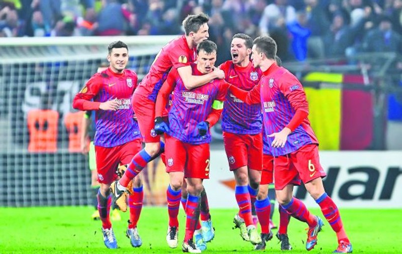 Emeric Ienei: «Steaua poate trece de Chelsea»