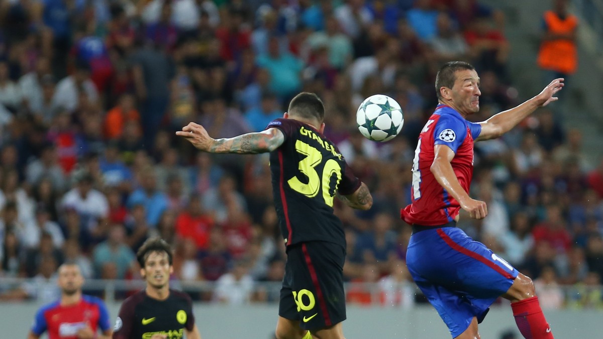 Bojan Golubovici a ieșit șifonat din duelurile cu fundașii englezi