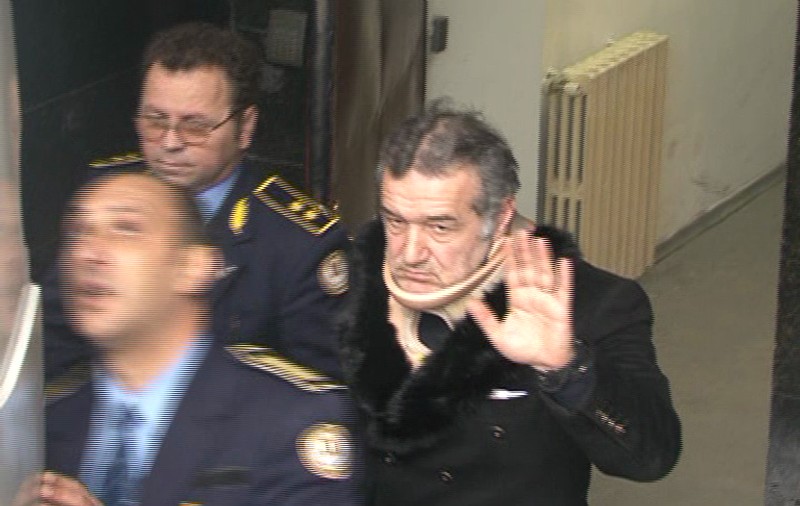GIGI: "Cu Ponta preşedinte, eu şi Gică Popescu suntem graţiaţi"
