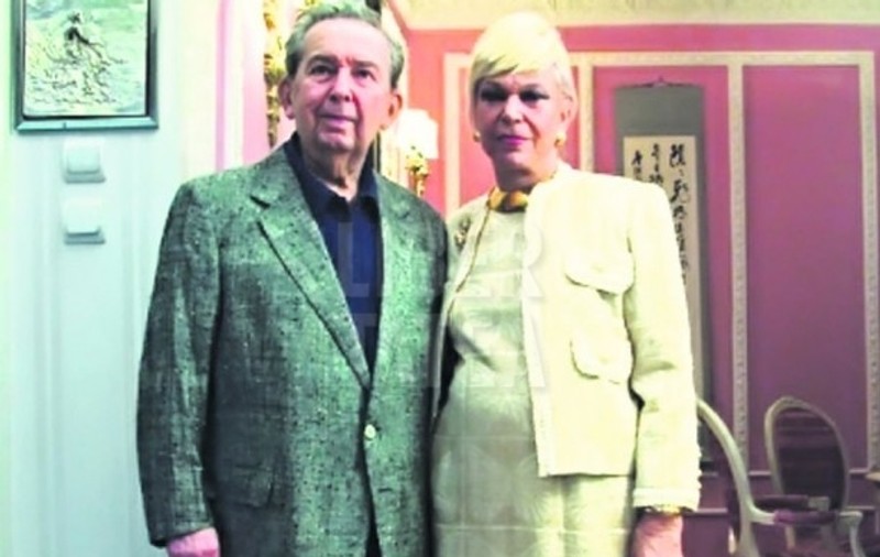 Christine Valmy: "Îi spuneam soţului că dacă sunt însărcinată cu băiat mai bine mă omor"